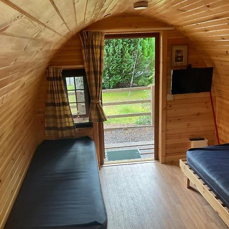Glamping Hut - By The Way Campsite Tyndrum Esterno foto