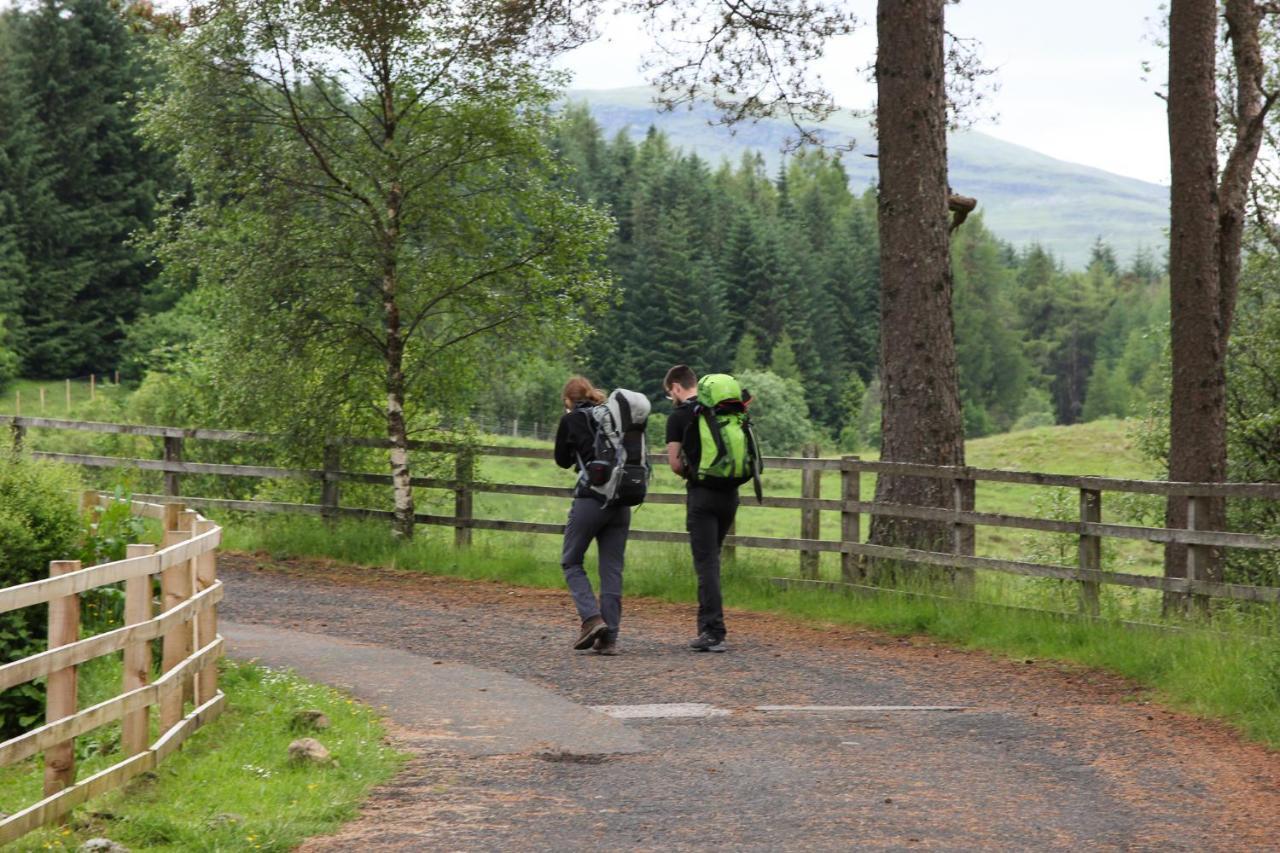 Glamping Hut - By The Way Campsite Tyndrum Esterno foto