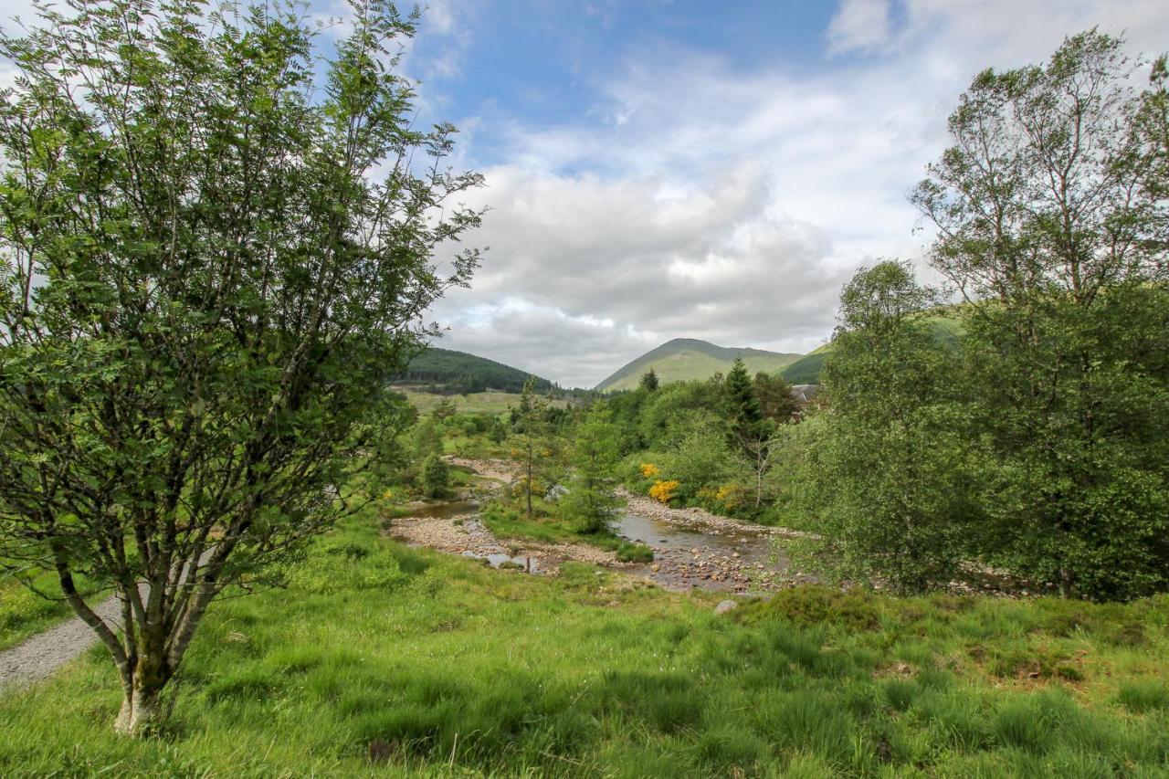 Glamping Hut - By The Way Campsite Tyndrum Esterno foto